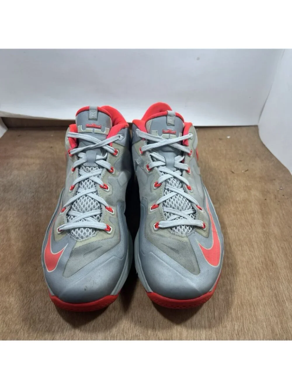 Nike LeBron 11 Low Base Grey Laser Crimson (No Box) Men Size 10 Basketball Shoes